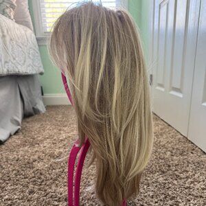 NWT Retired Belle Tress Edinburgh, Milkshake Blonde R